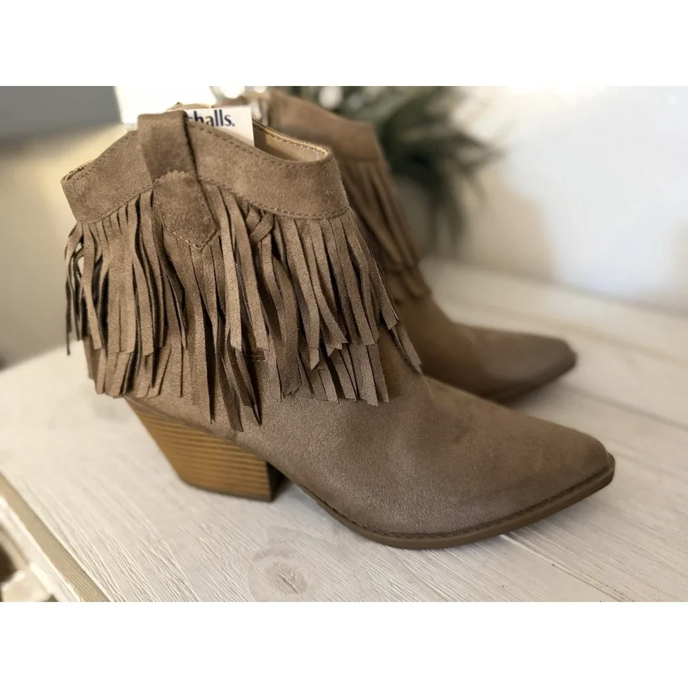 NEW Indigo Rd. Fringe Ankle Boots Axwell Sz 7 Brown Sueded Western Boho Cowgirl